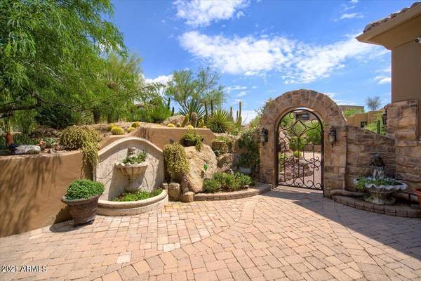 Scottsdale, AZ 85262,28408 N 106TH Street