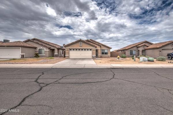 Apache Junction, AZ 85119,1039 E Mohave Lane