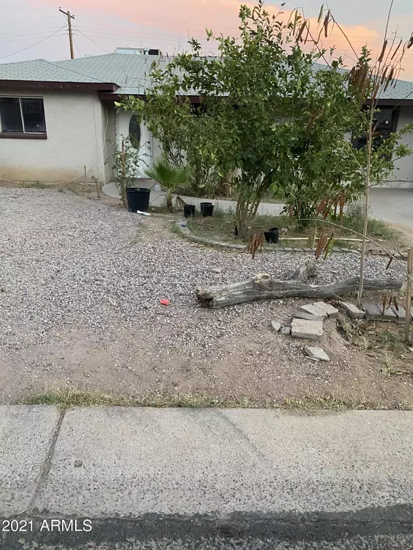 Mesa, AZ 85205,6733 E BILLINGS Street