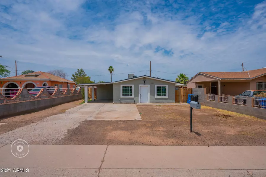 4616 S 9TH Street, Phoenix, AZ 85040