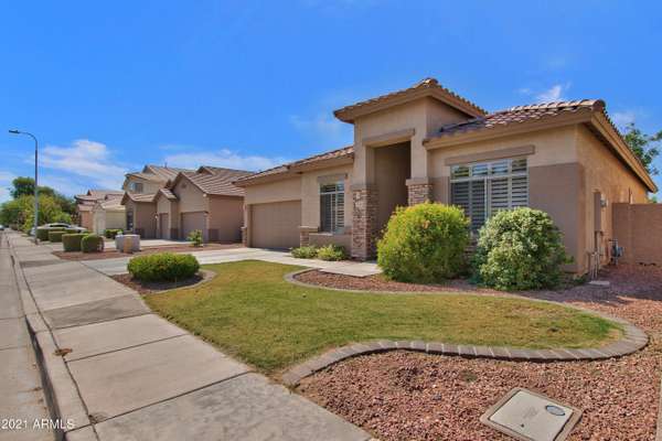 Chandler, AZ 85249,2581 E AUGUSTA Avenue