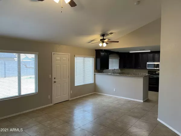 7328 W OREGON Avenue, Glendale, AZ 85303