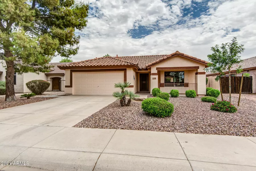 3338 E BONANZA Road, Gilbert, AZ 85297