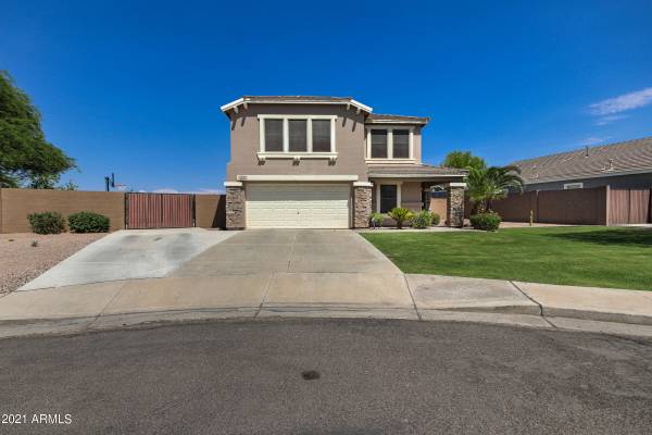 Gilbert, AZ 85295,1937 S ROANOKE Street