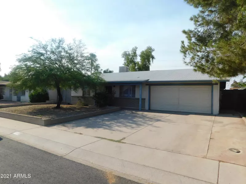 2950 W Wagoner Road, Phoenix, AZ 85053