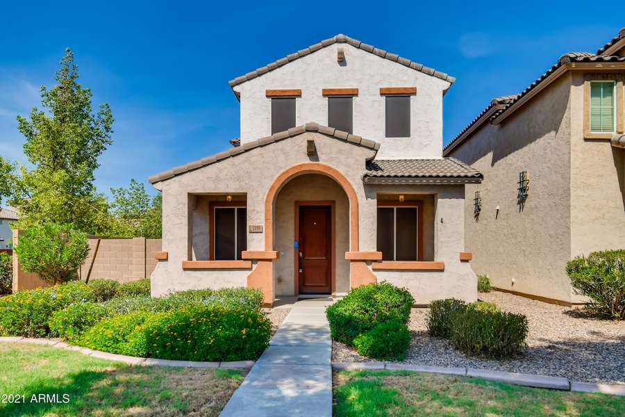 2188 S HERON Lane, Gilbert, AZ 85295