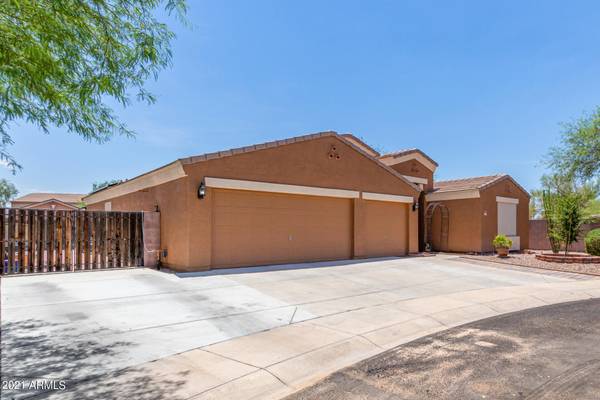 687 W Rattlesnake Place, Casa Grande, AZ 85122