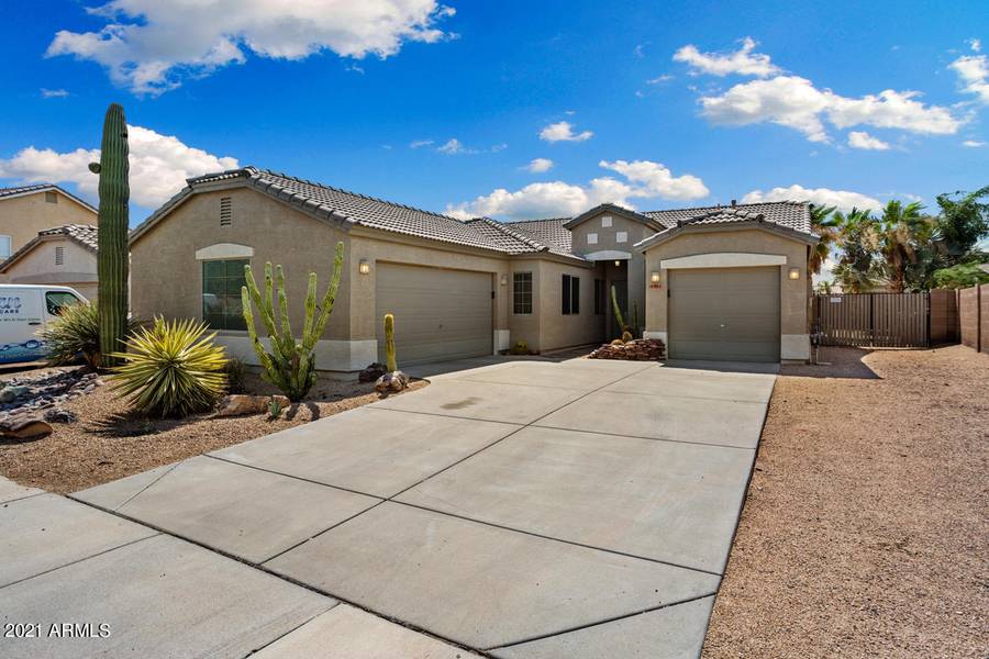 16480 W SANDRA Lane, Surprise, AZ 85388