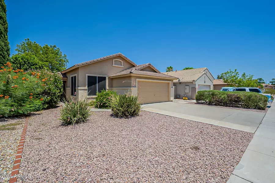 8156 W MARY ANN Drive, Peoria, AZ 85382