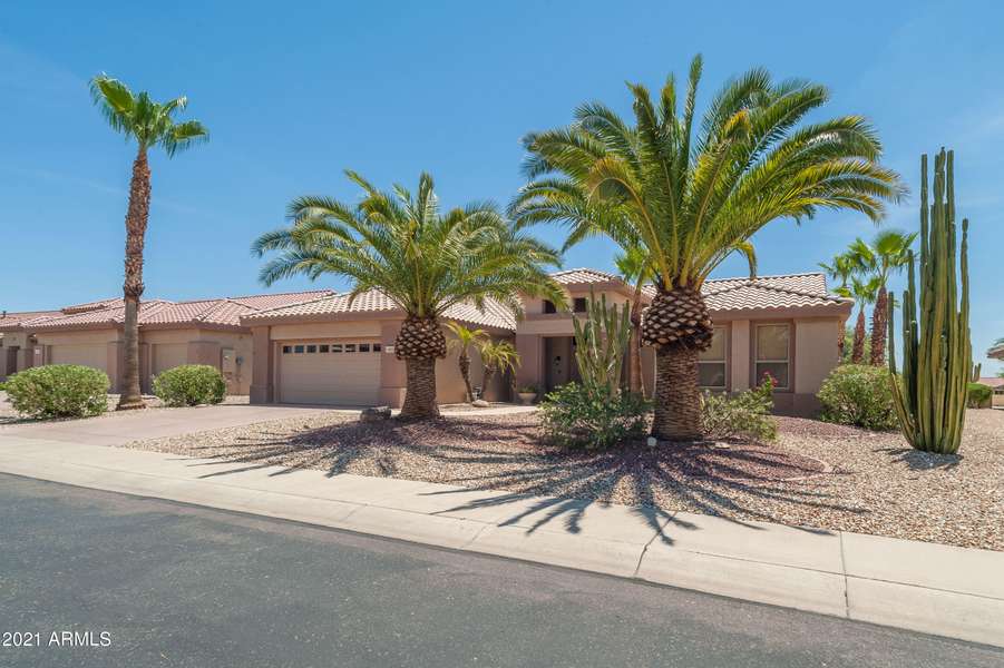 19925 N HIDDEN RIDGE Drive, Surprise, AZ 85374