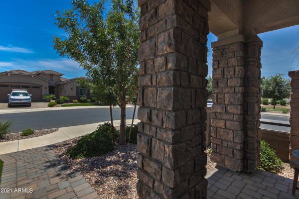 Queen Creek, AZ 85142,20248 E HUMMINGBIRD Drive