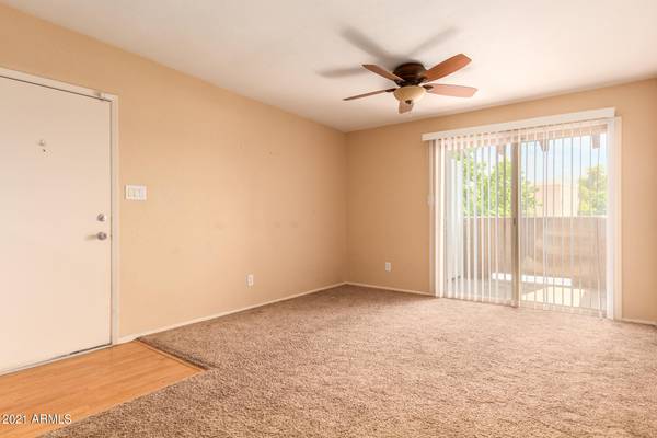 Glendale, AZ 85304,5757 W EUGIE Avenue #2006