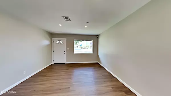 Phoenix, AZ 85008,4337 E WILSHIRE Drive