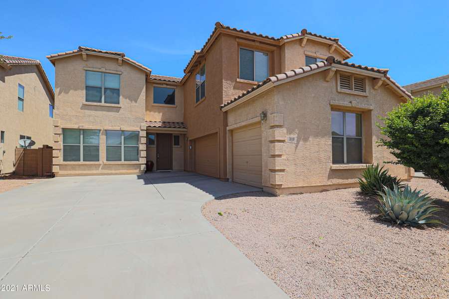 3040 E COWBOY COVE Trail, San Tan Valley, AZ 85143