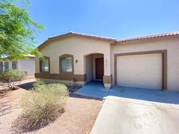 6827 N 81ST Drive, Glendale, AZ 85303