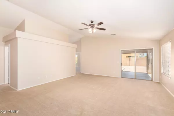 Tolleson, AZ 85353,9306 W KINGMAN Street