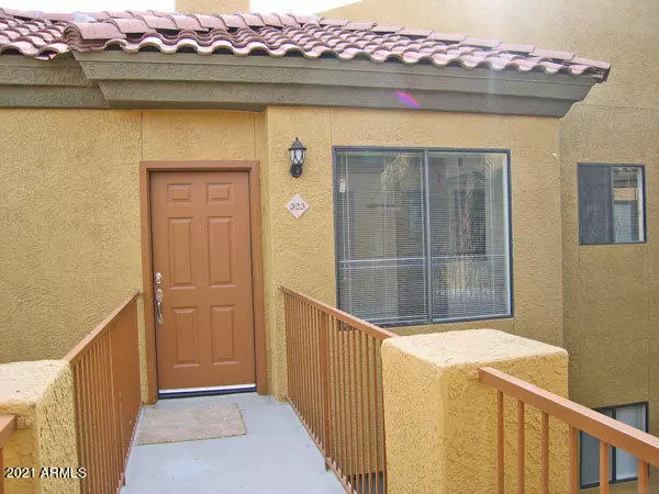 Scottsdale, AZ 85254,4925 E Desert Cove #323 --