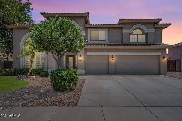 13017 W LUCHANA Drive, Litchfield Park, AZ 85340