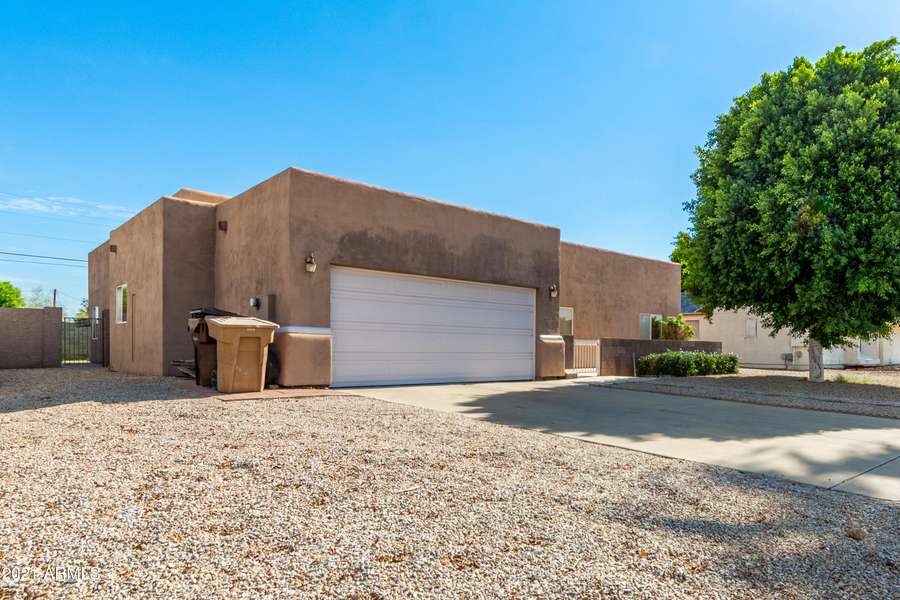 8014 W GREER Avenue, Peoria, AZ 85345