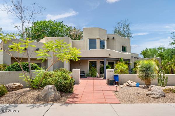 Paradise Valley, AZ 85253,4929 E COCHISE Road