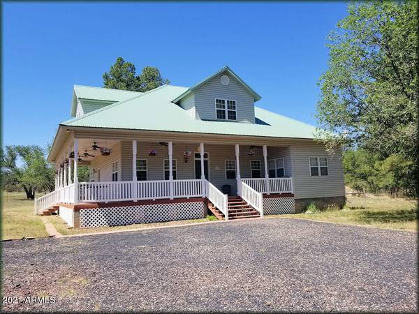 5291 PINEDALE WASH Road, Pinedale, AZ 85934