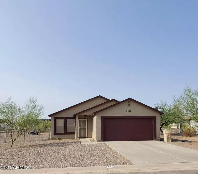 12649 W DELWOOD Drive, Arizona City, AZ 85123