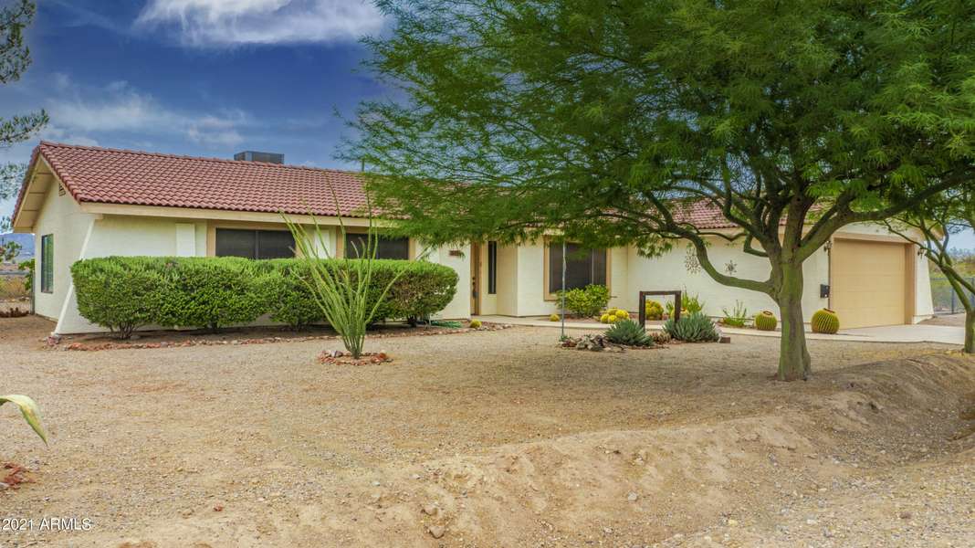 685 N Horseshoe Trail, Wickenburg, AZ 85390