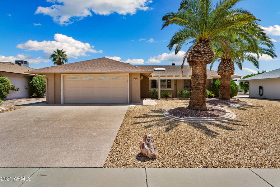 12638 W CRYSTAL LAKE Drive, Sun City West, AZ 85375