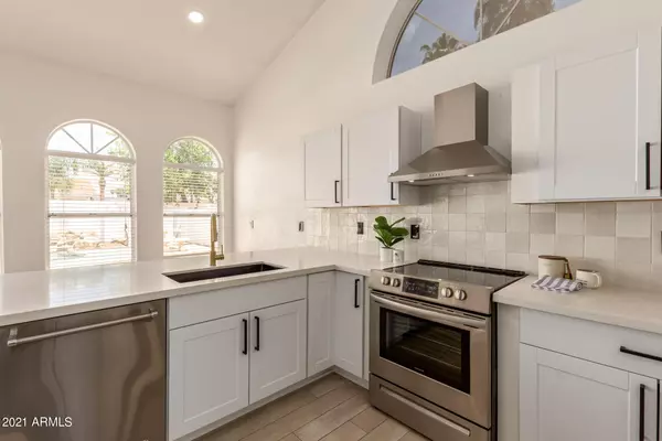 Scottsdale, AZ 85260,8832 E CORTEZ Street