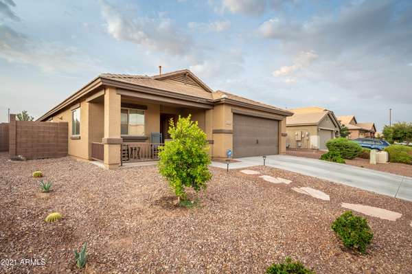 Goodyear, AZ 85338,18652 W LARKSPUR Drive