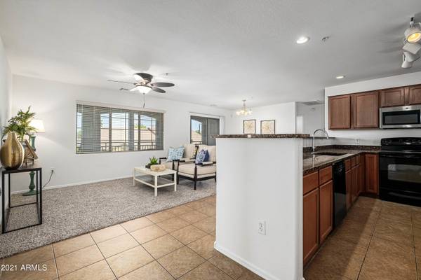 Mesa, AZ 85206,1350 S Greenfield Road #2133