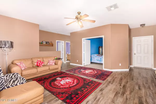 San Tan Valley, AZ 85143,1232 E OMEGA Drive