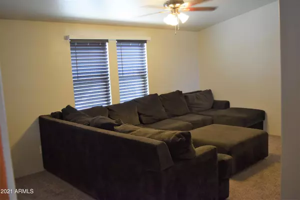 Phoenix, AZ 85022,2120 E Bluefield Avenue #136