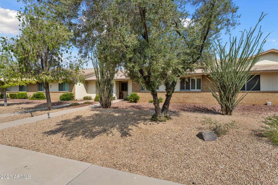 13426 W COUNTRYSIDE Drive, Sun City West, AZ 85375