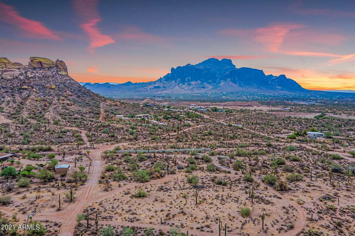 Apache Junction, AZ 85119,0 E Saddle Butte (Lot 3) Street #3