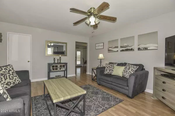 Phoenix, AZ 85027,3343 W BEHREND Drive