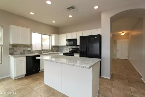 Maricopa, AZ 85139,44144 W ADOBE Circle