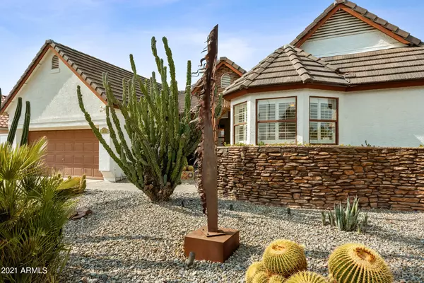 7120 W WINDROSE Drive, Peoria, AZ 85381