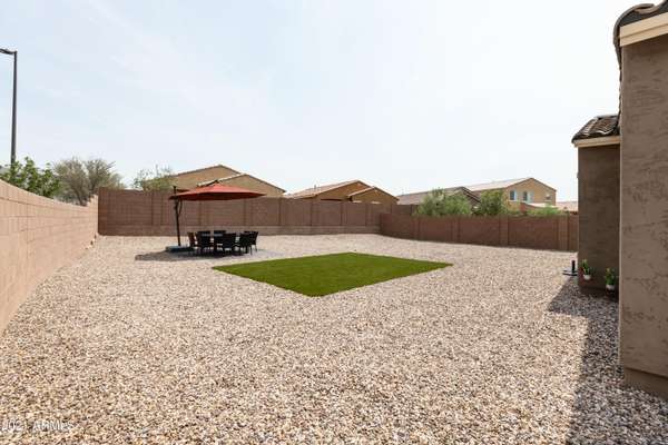 Gilbert, AZ 85298,2433 E GILLCREST Road