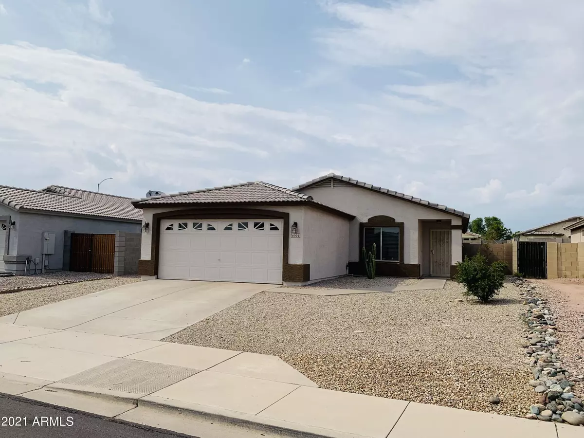 Mesa, AZ 85208,8924 E BRAMBLE Avenue