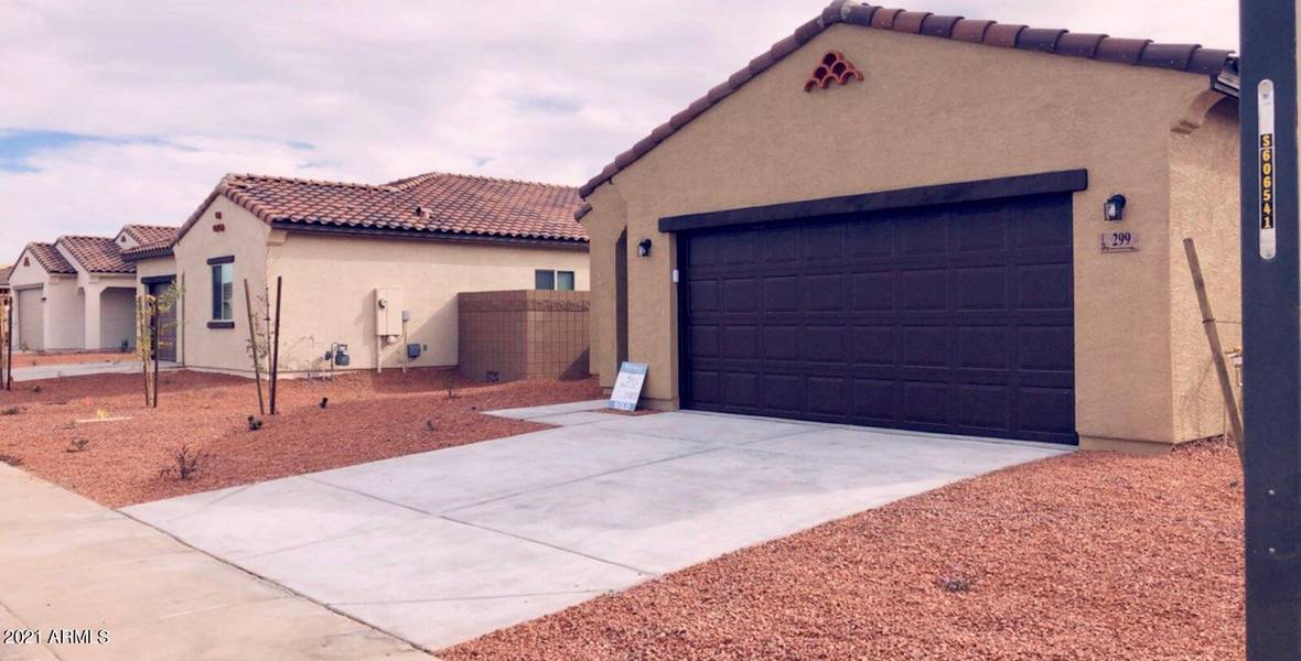 299 E TROPICAL Drive, Casa Grande, AZ 85122