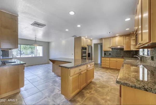 Paradise Valley, AZ 85253,4660 E MOCKINGBIRD Lane