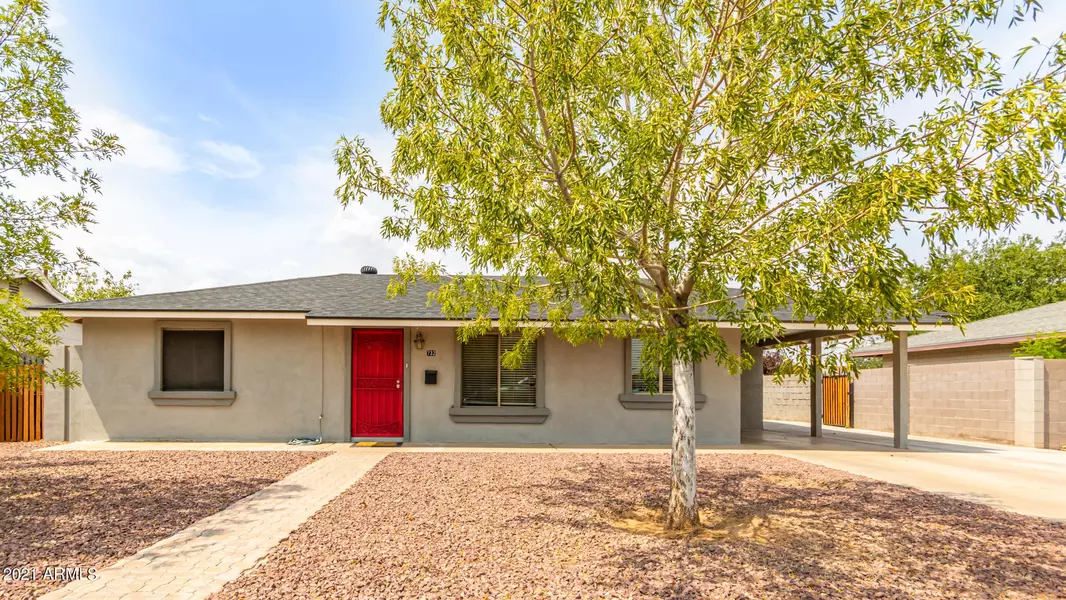 732 W MONTEREY Street, Chandler, AZ 85225