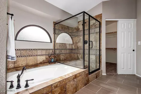 Chandler, AZ 85224,1420 N SPIRE Court