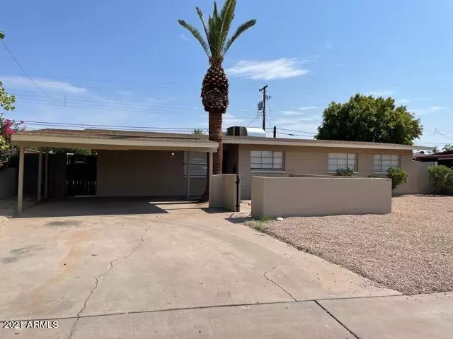 3611 W HAZELWOOD Street, Phoenix, AZ 85019