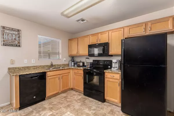 Maricopa, AZ 85138,41716 W SUNLAND Drive