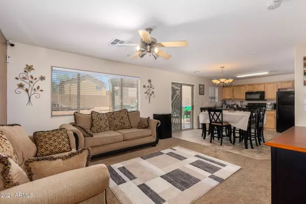 Maricopa, AZ 85138,41716 W SUNLAND Drive