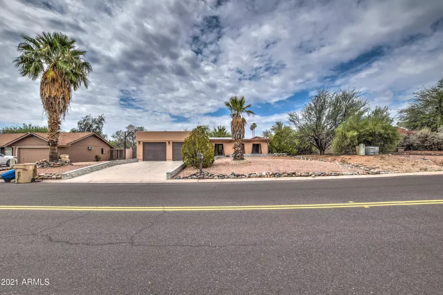 17405 E CALAVERAS Avenue, Fountain Hills, AZ 85268