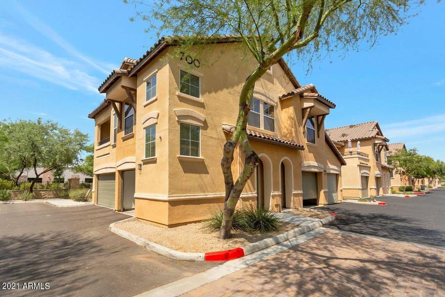 14575 W MOUNTAIN VIEW Boulevard #725, Surprise, AZ 85374