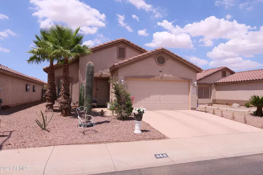 668 W JARDIN Drive, Casa Grande, AZ 85122